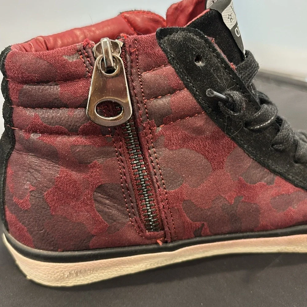 Vintage Havana Salinas Camo Suede High Top Sneakers Black/Wine – Women’s Size 6
